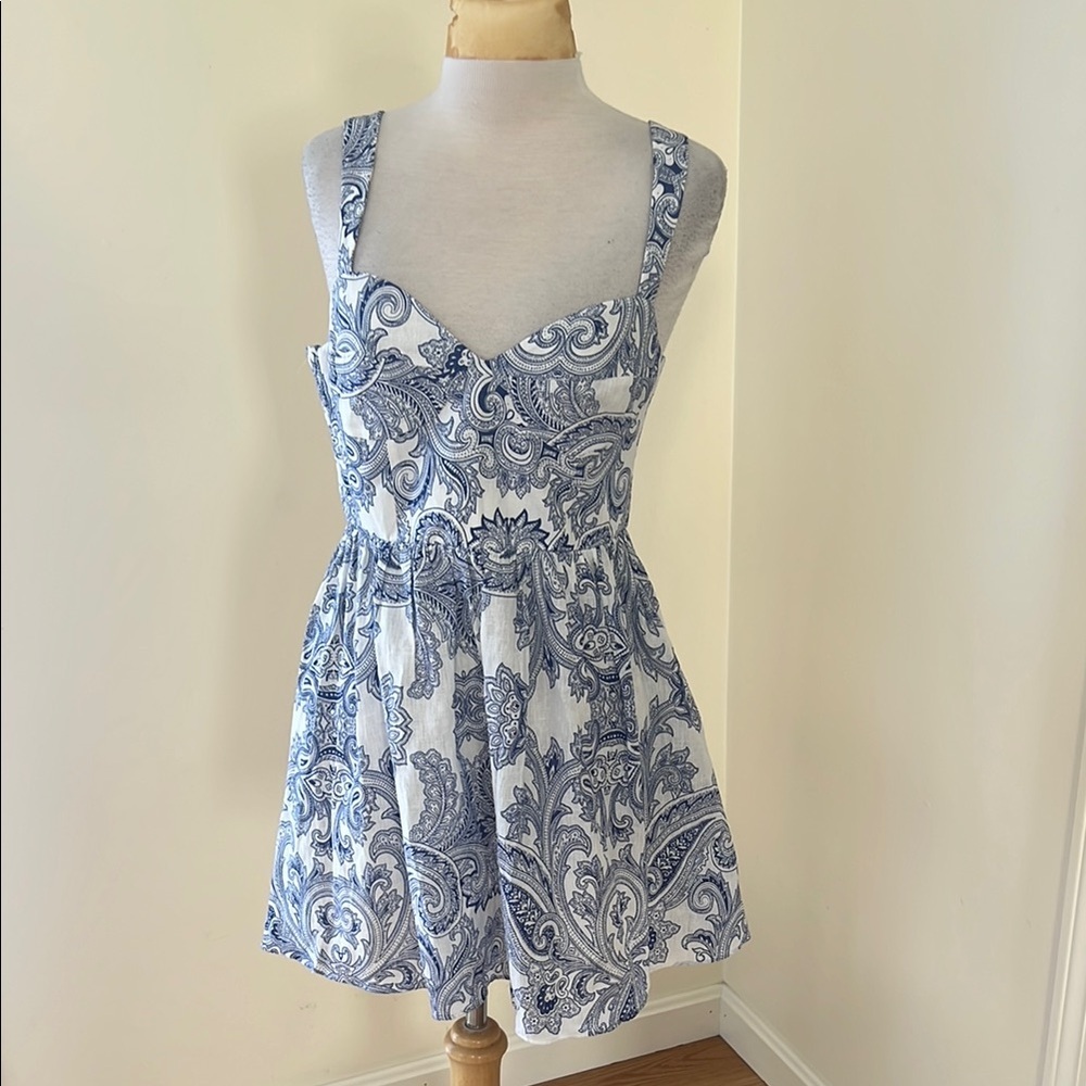 NWOT! Zara large Blue and White Paisley porcelain summer  Dress.